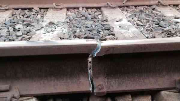 railway-track