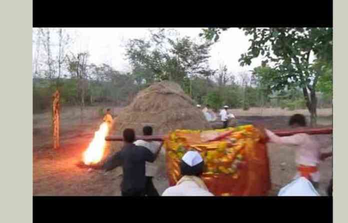 holi-palkhi