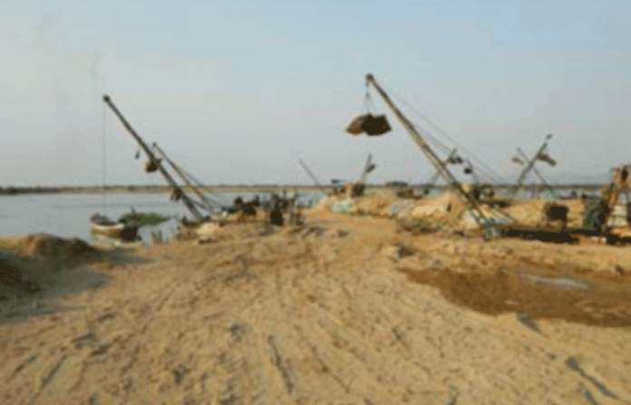 illeagle-sand-mining