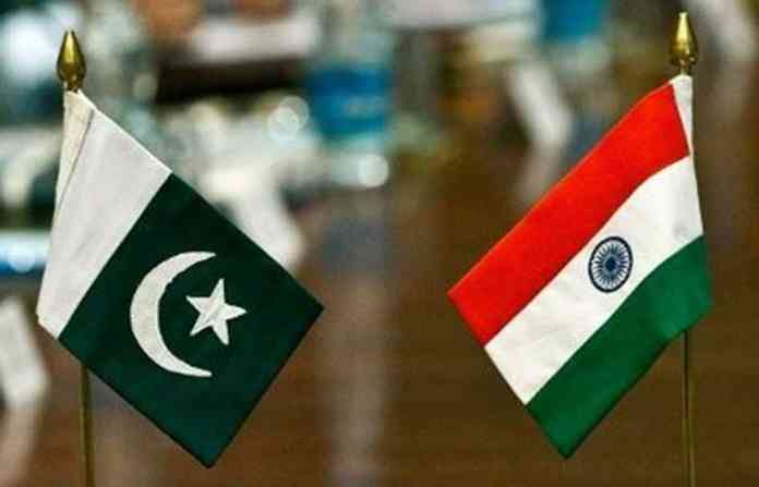 pak-india-flag
