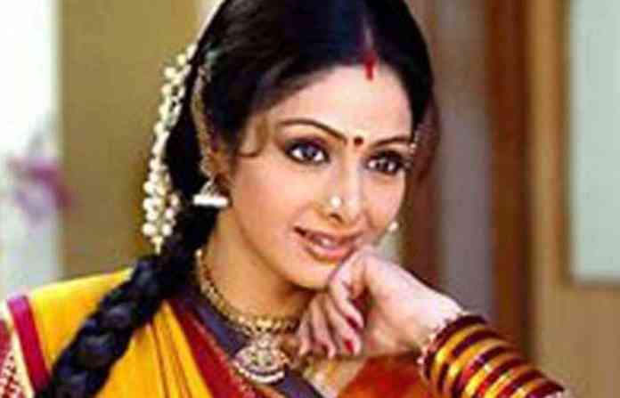 art-of-draping-saree-tamili