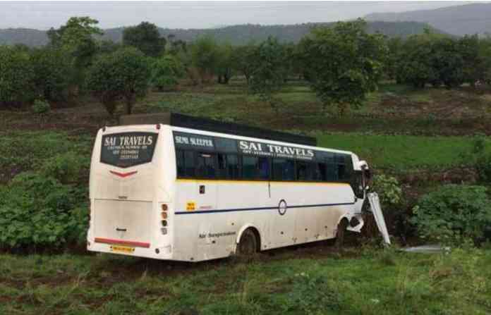 mumbai-pune-express-way-bus