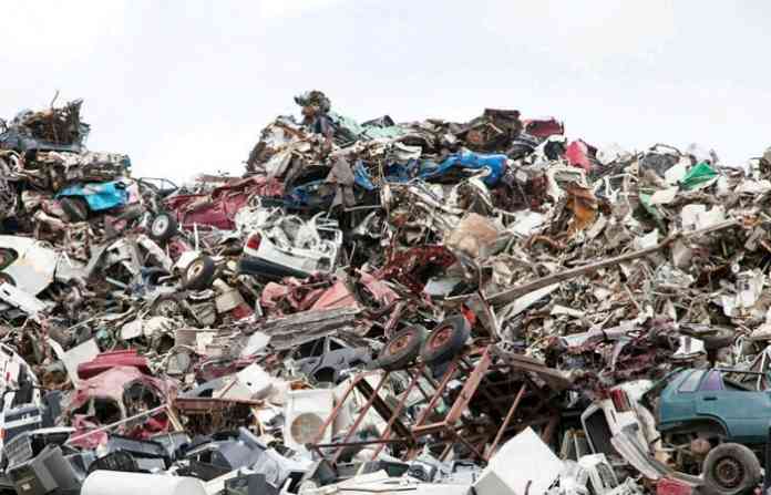 scrapyard-70908_960_720_crop_700x450