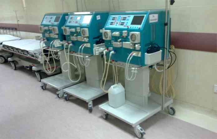 dialysis-machine