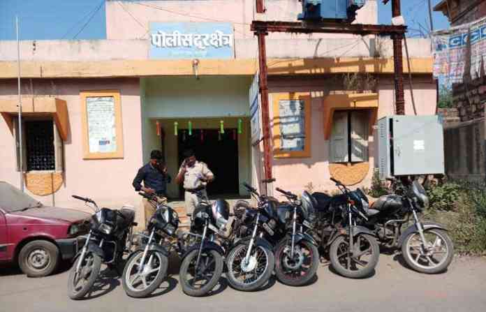 rahuri-police1