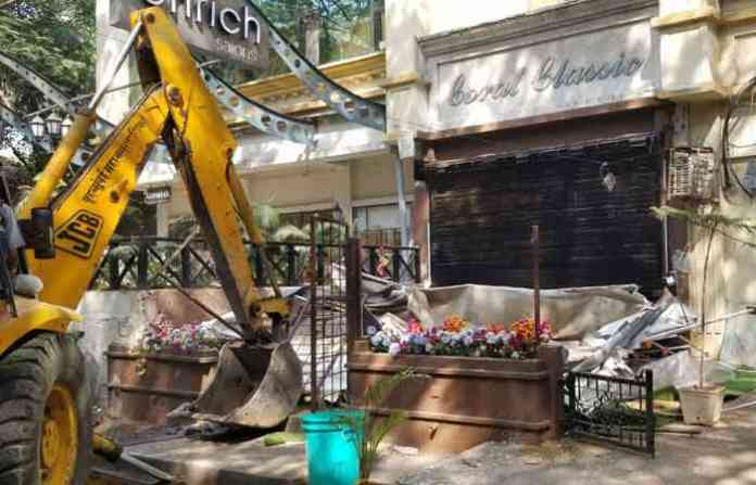 chembur-road-20