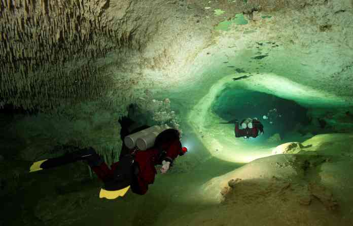 mexico-tunnel-3