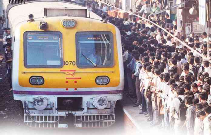 mumbai-local-001