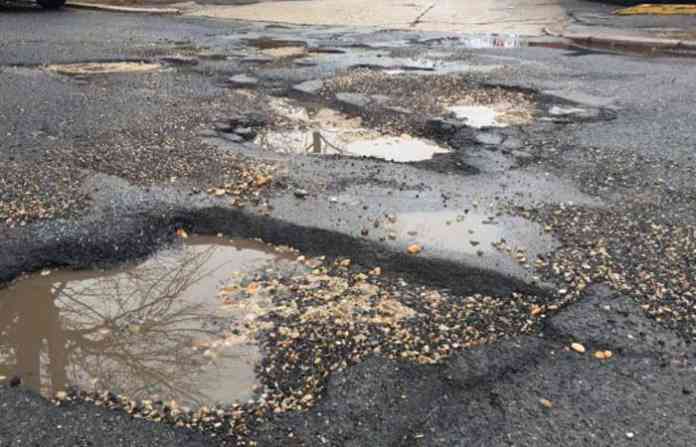 potholes1-647x485