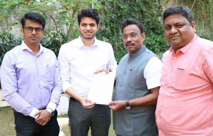yuva-sena-photo