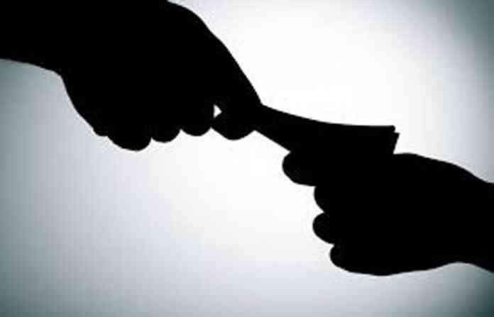bribe-01