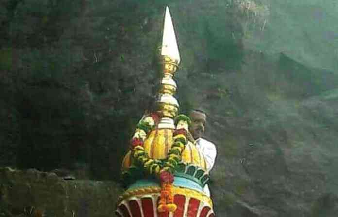 ekvira-temple-new-kalash