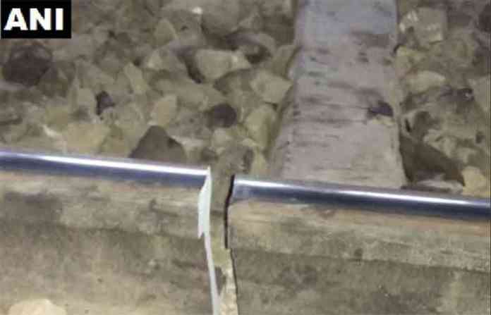 railway-track-frature