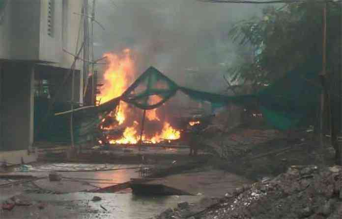 ghatkopar-plane-crash01