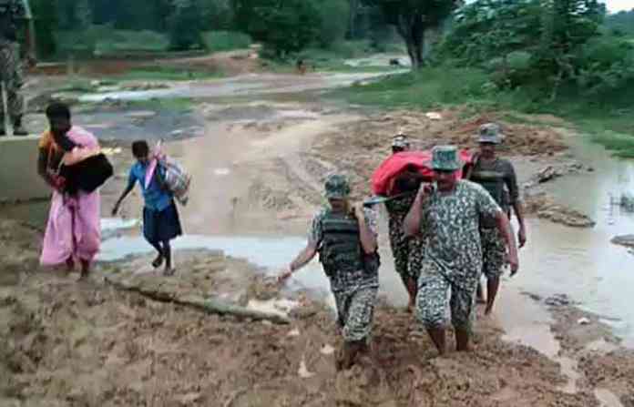 itbp-jawans-saves-womens