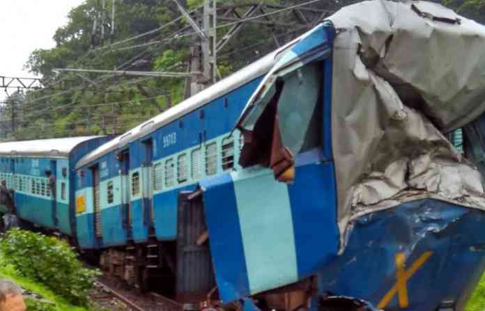khandala-madurai-express-bo