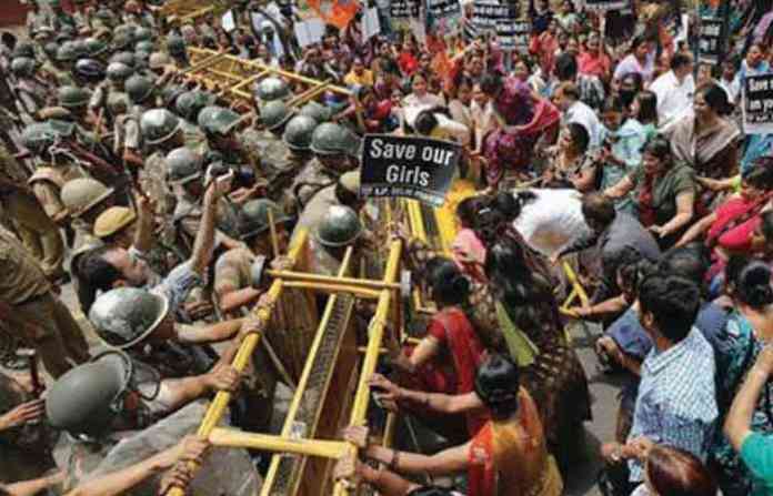 clash-in-india