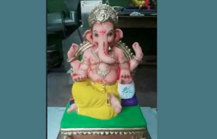 bappa-left-hand