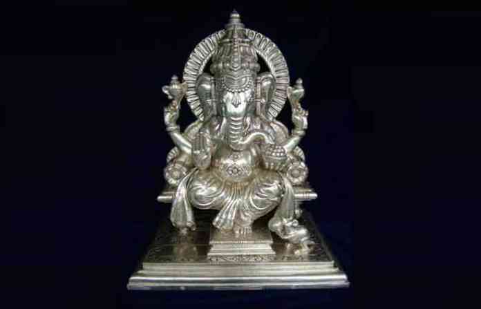 silver-ganesh-ji-statues-66