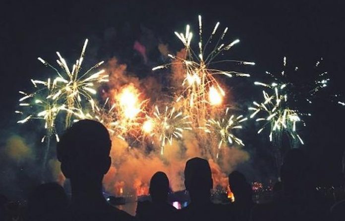 diwali-crackers-burst