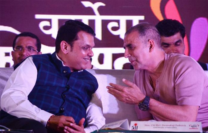 akshay-kumar-and-devendra-f