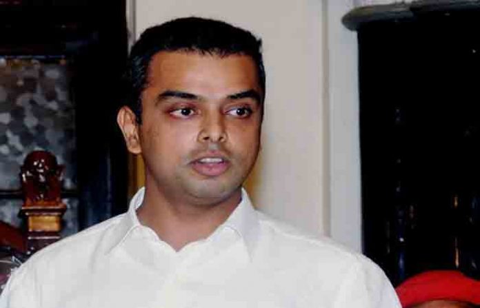 milind-deora milind-deora