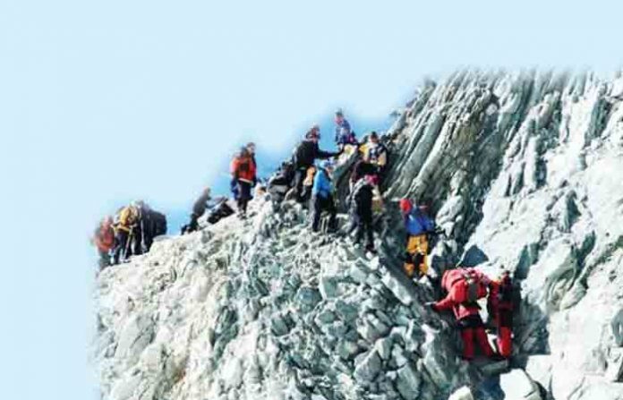 everest-f