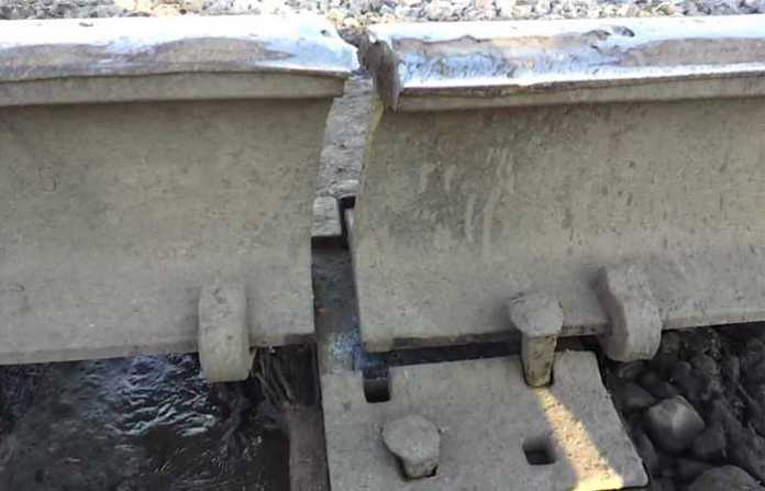 railway-track-broken