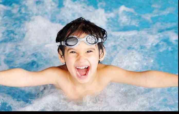 swiming