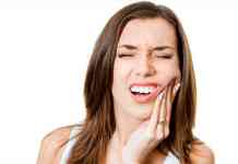 हे करून पहा… दाढदुखी होत असेल तर…