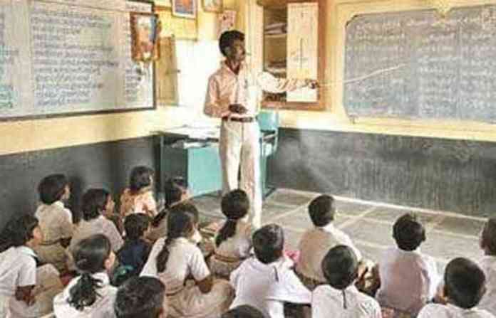 teachers-issue