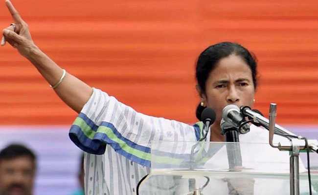 mamata-banerjee-at-kolkata-rally-pti_650x400_71500639961