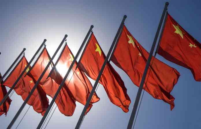 china-flag-cut