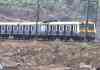 कल्याण-कसारा रेल्वे मार्गावर १५ डब्यांच्या लोकलला रेड सिग्नल, ‘मरे’ म्हणते आधी फलाटांची लांबी वाढवू द्या !