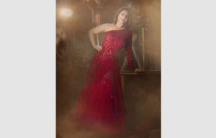 ashwini-bhave-glamoures
