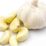 लसूण खराब होऊ नये म्हणून…