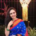 amruta-khanvilakar-diwali