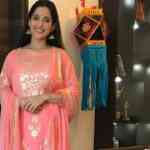priya-bapat-diwali