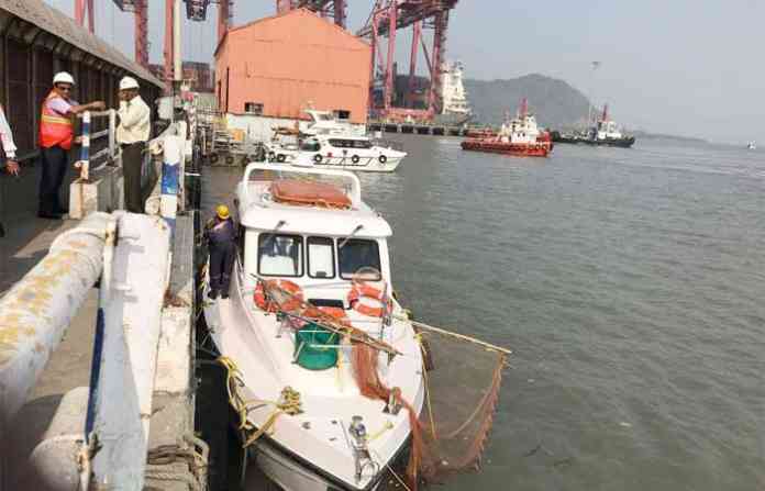 uran-boat