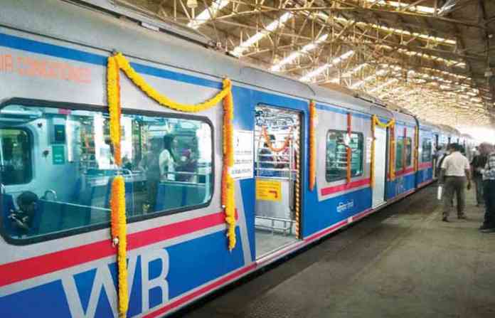 ac-local-train-in-mumbai