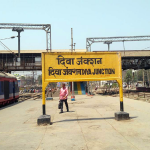 स्टेशनवरील नाश्ता पडला 12 हजाराला, तरुणीचा मोबाईल चोरीला