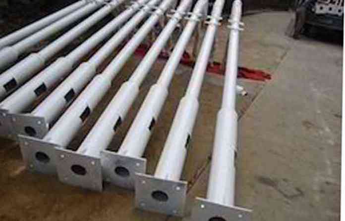 galvanized-street-light-pol