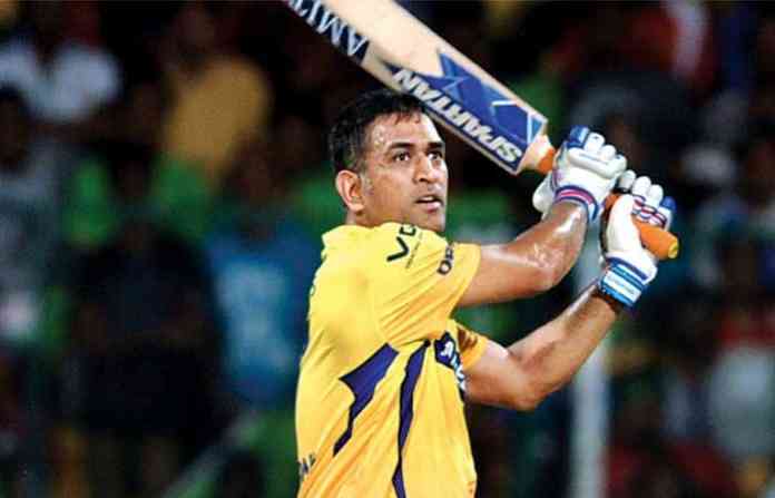 dhoni-in-csk