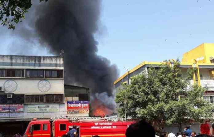 ambedkar-nagar-fire-pune