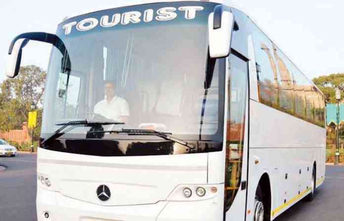 tourist-bus