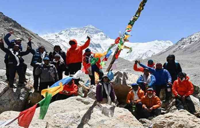 everest-trible