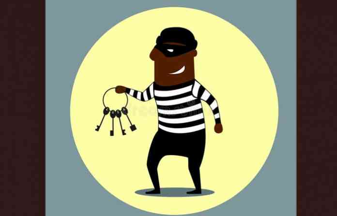 thief-with-keys