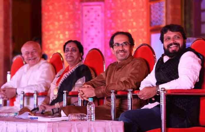 uddhav-thackeray-in-natya-s