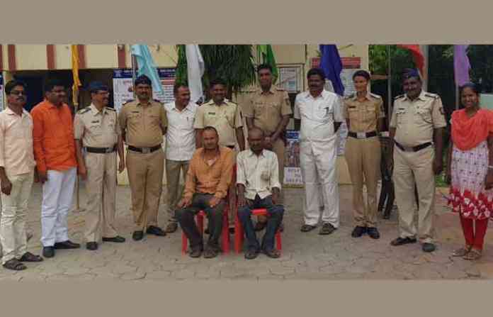 beed-police01