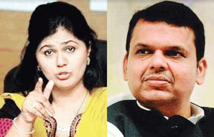 cm-fadnavis-pankaja-mundhe